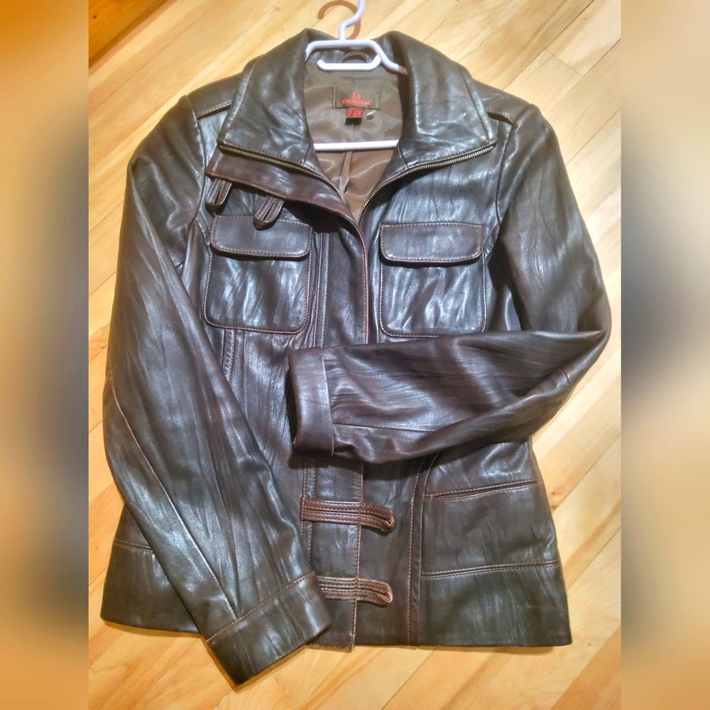 Leather coat Danier M